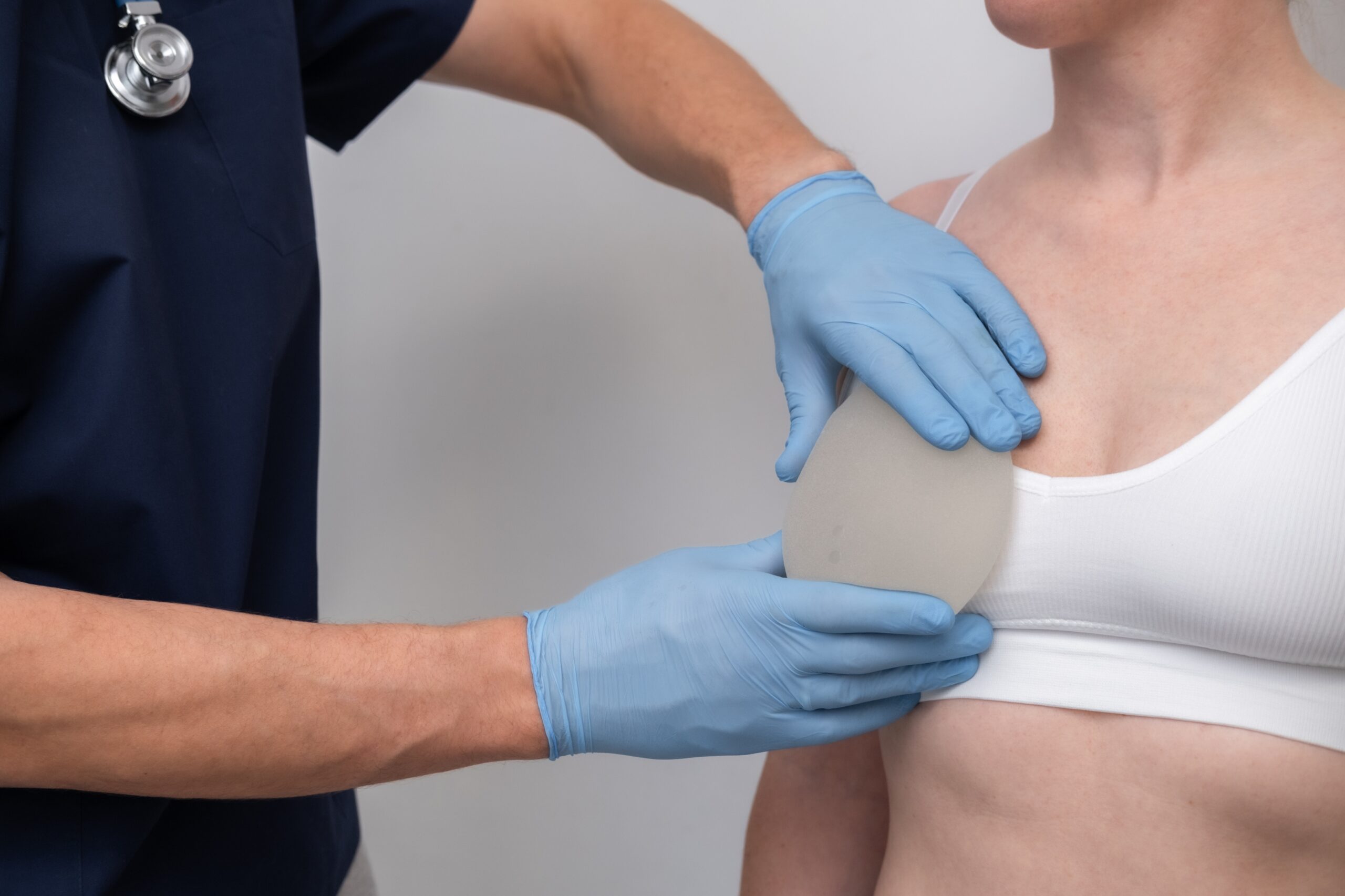 Am I a Good Candidate for Breast Augmentation? 